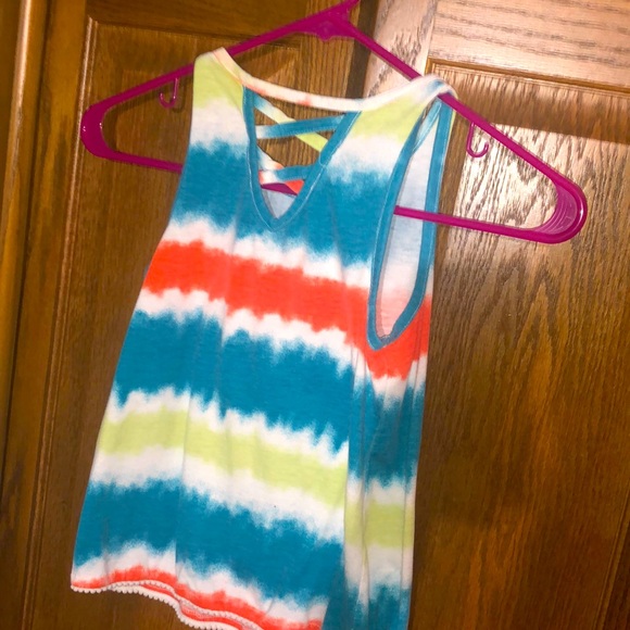 tank top. such pretty colors! - Picture 2 of 2
